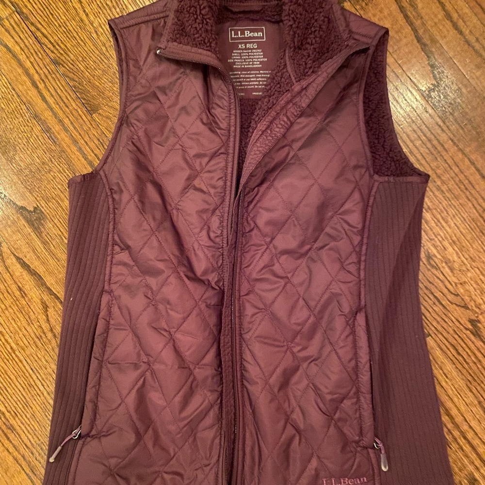 L.L. Bean women's vest- new